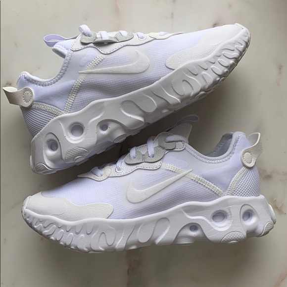 NWT Nike react Art3mis triple white - Picture 2 of 8